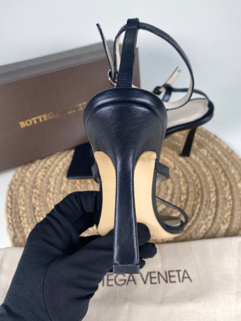 bottega veneta ayakkabi topuklu siyah