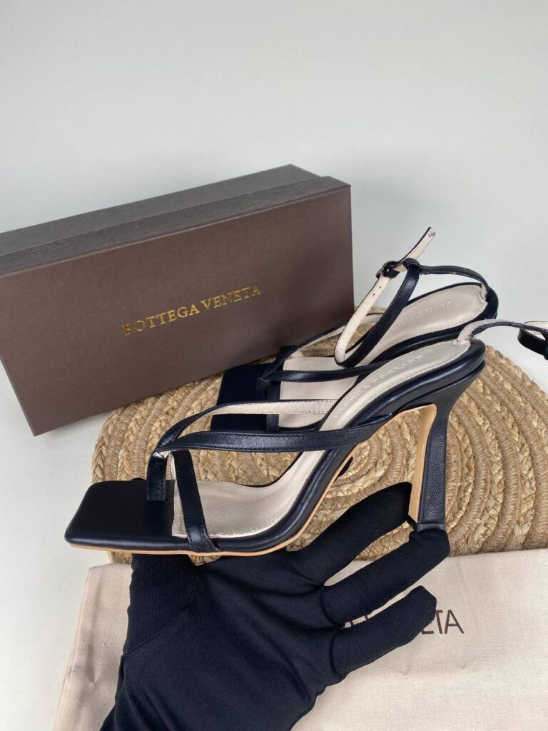 bottega veneta ayakkabi topuklu siyah