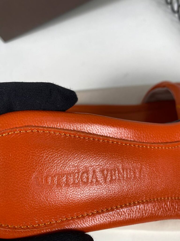bottega veneta ayakkabi turuncu terlik