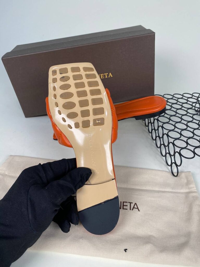 bottega veneta ayakkabi turuncu terlik