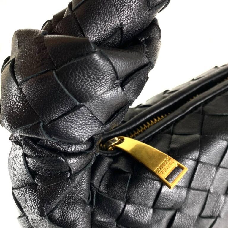 bottega veneta canta jodie mini boy siyah 48x40 cm
