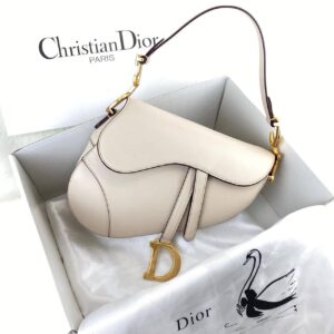 christian dior canta saddle calfskin krem eskitme altin rengi 25x20x6 cm