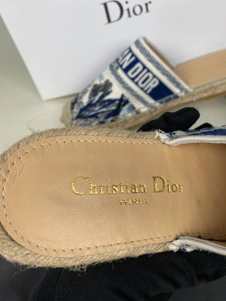 christian dior terlik nakisli beyaz mavi