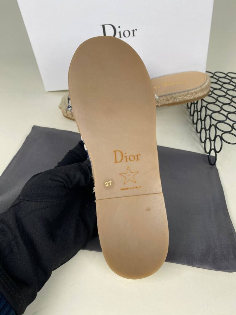 christian dior terlik nakisli beyaz mavi