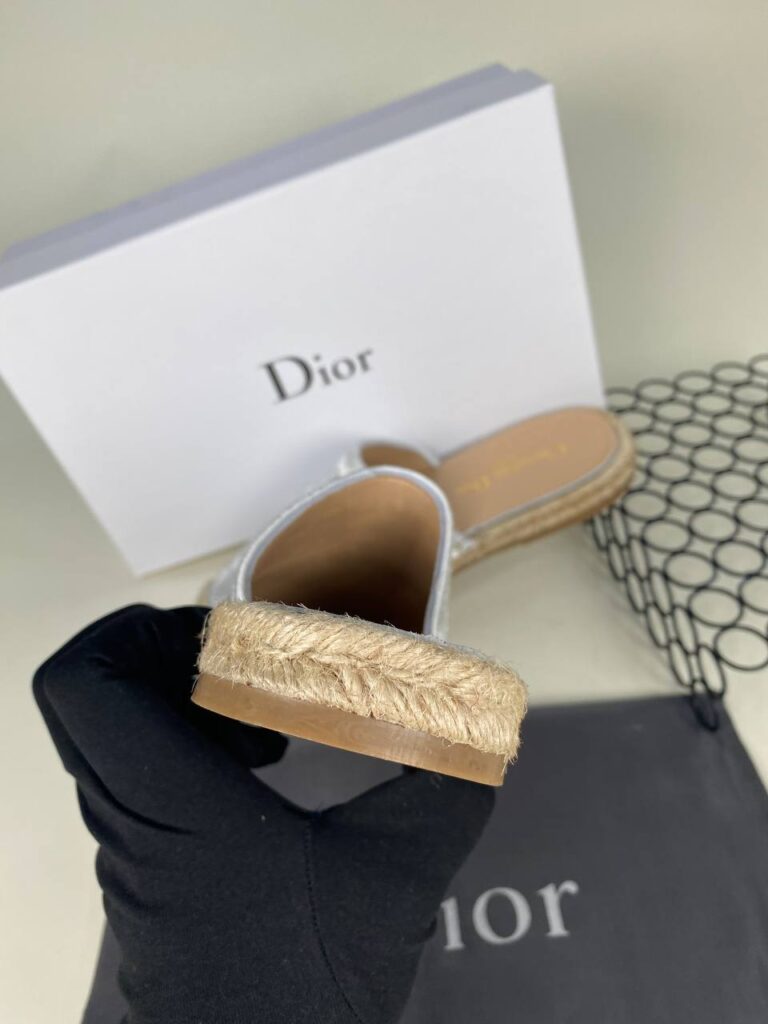 christian dior terlik nakisli gri