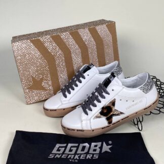 golden goose ayakkabi leopar simli silver sneakers