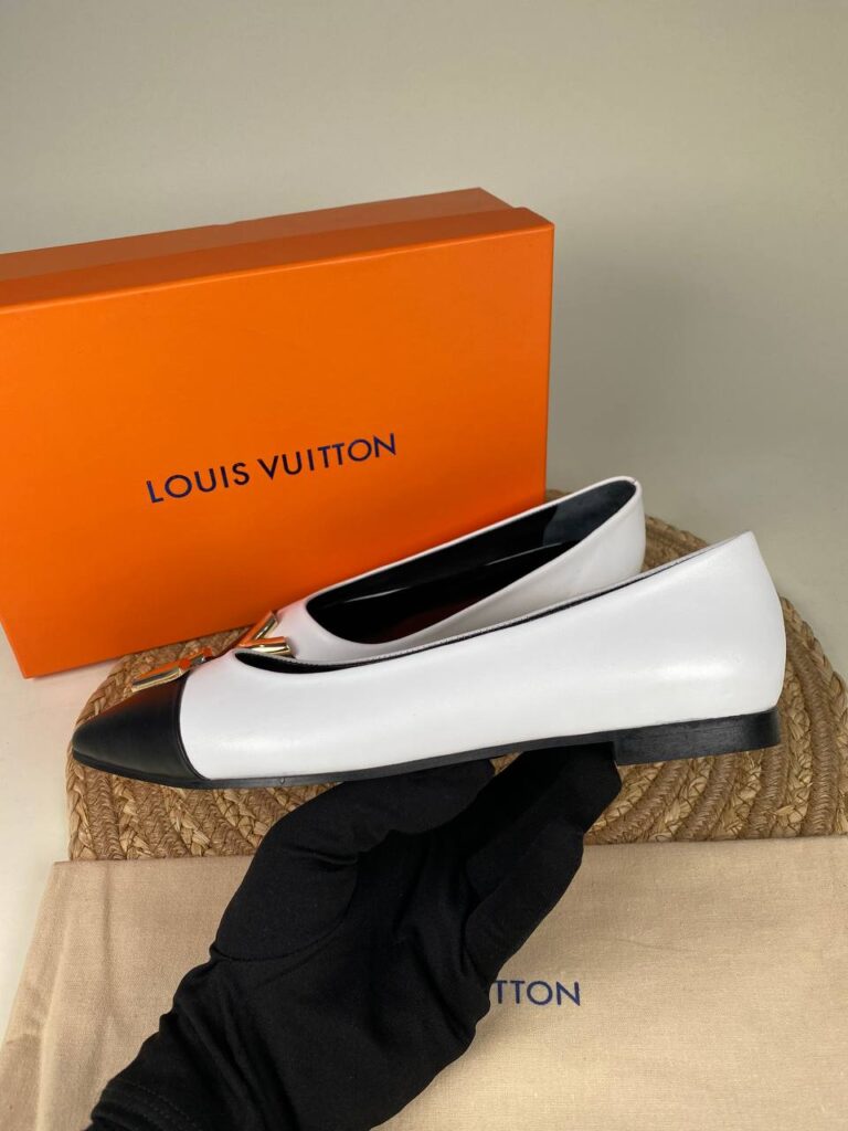louis vuitton babet siyah beyaz gold tokali