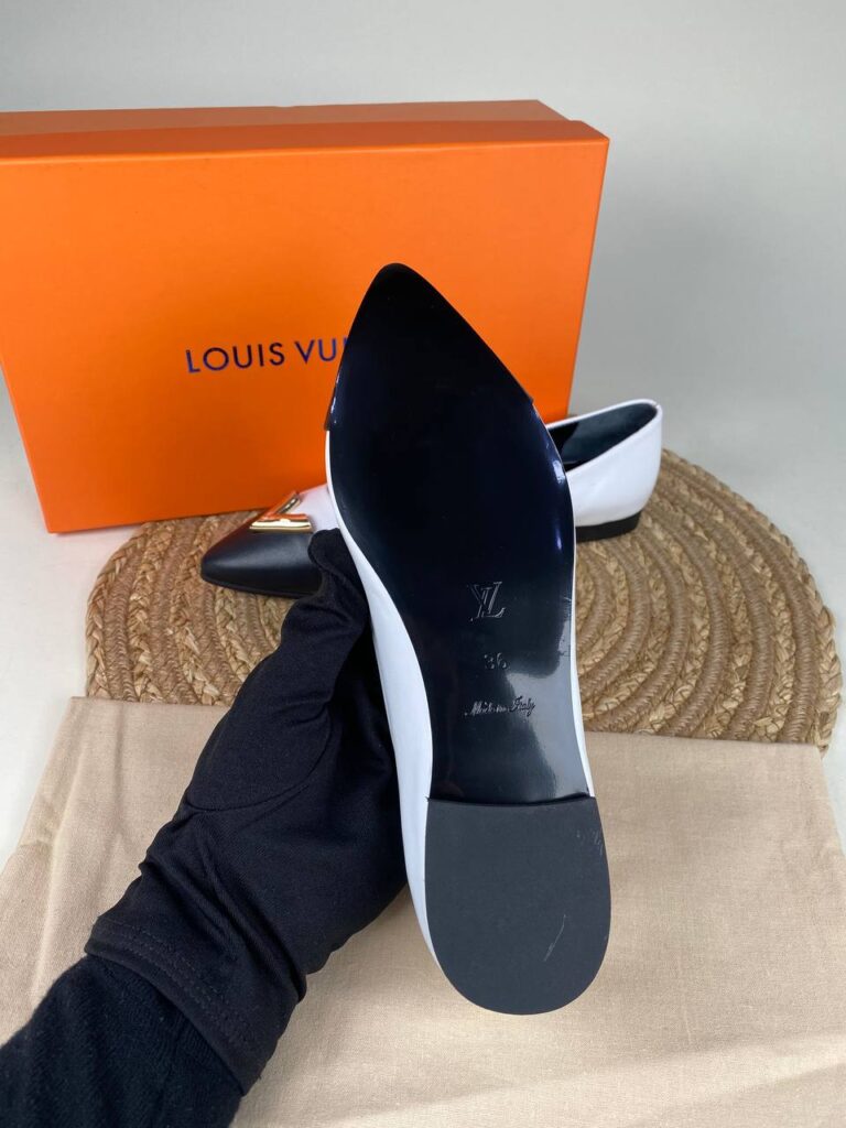 louis vuitton babet siyah beyaz gold tokali