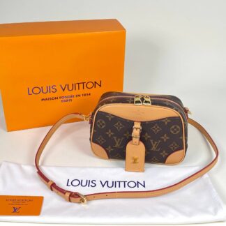 louis vuitton canta deauville postaci