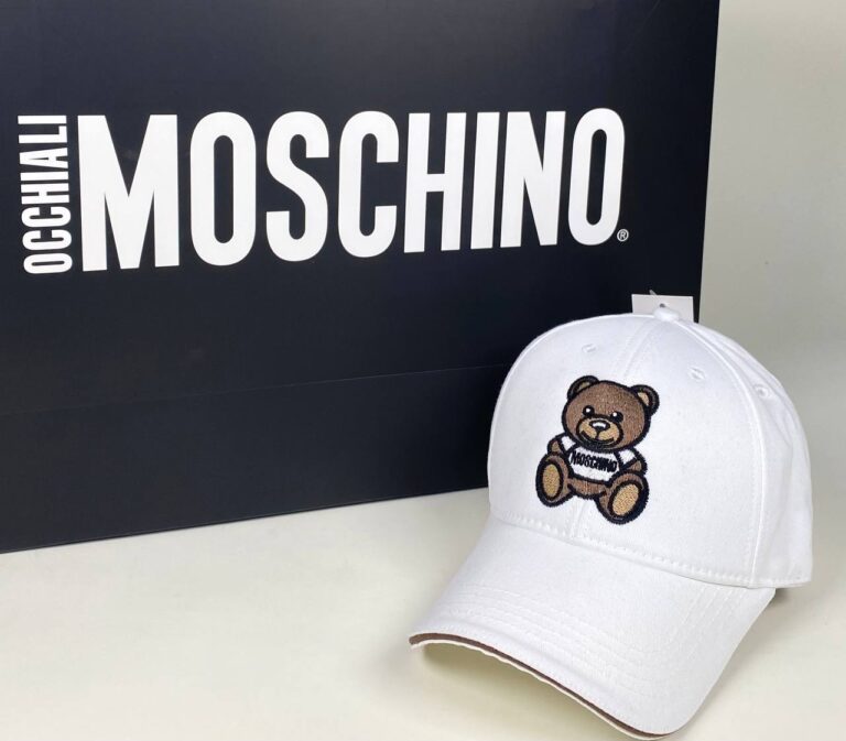 moschino sapka beyaz standart beden