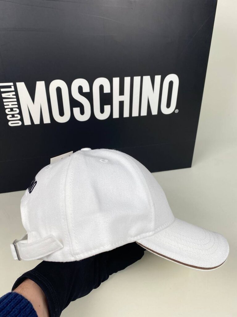 moschino sapka beyaz standart beden