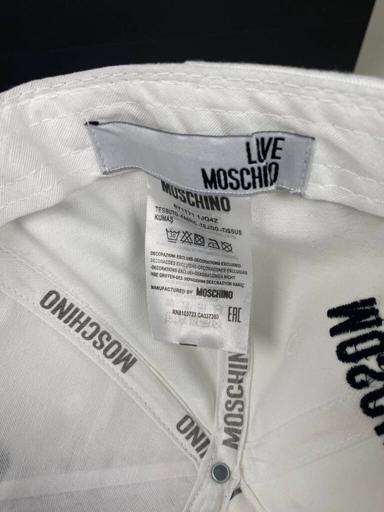 moschino sapka beyaz standart beden