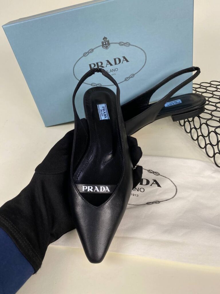 prada ayakkabi babet siyah