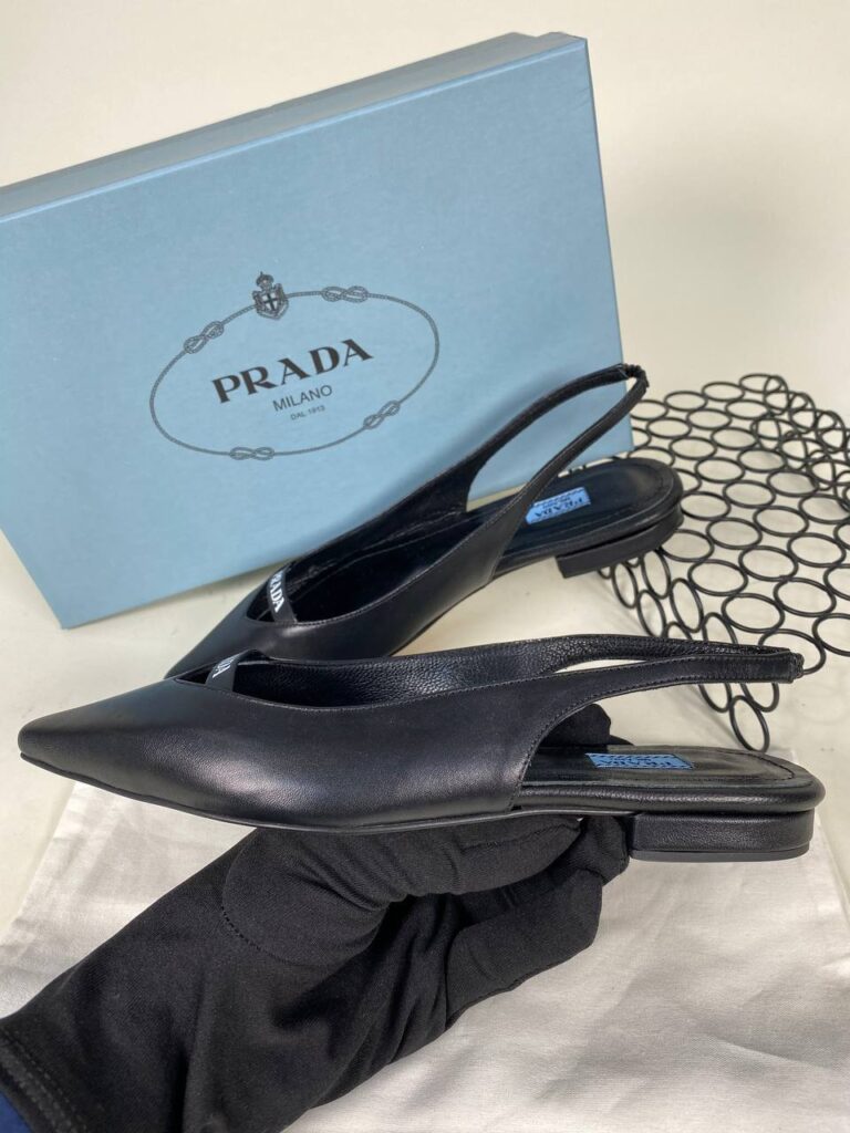 prada ayakkabi babet siyah
