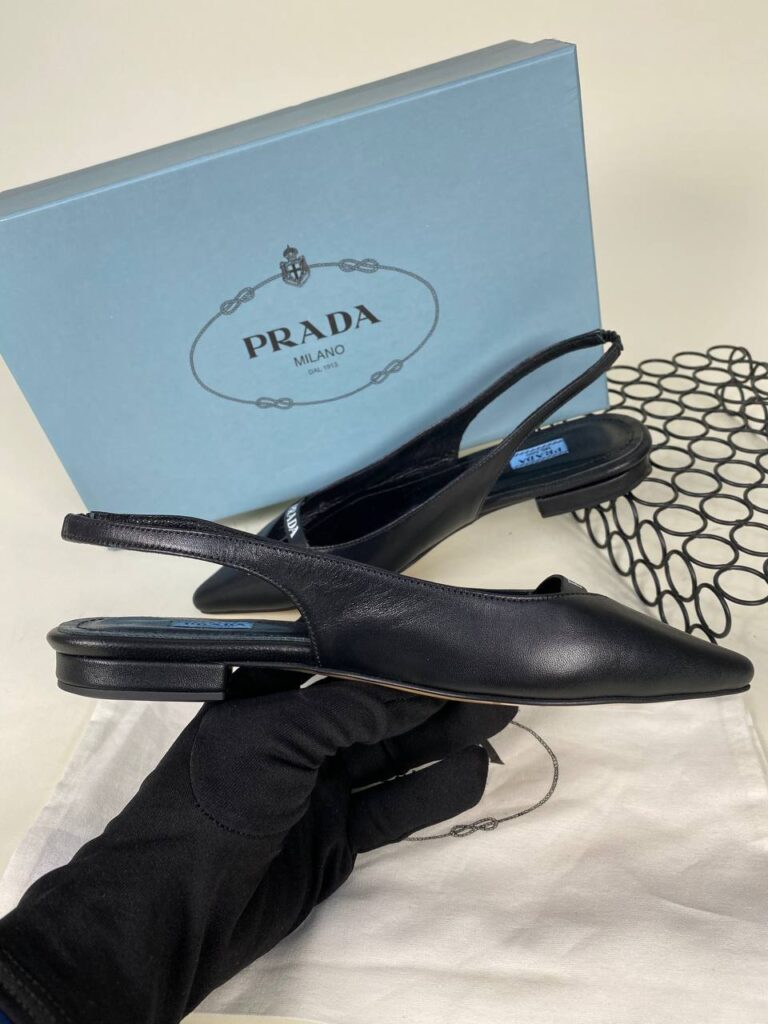 prada ayakkabi babet siyah