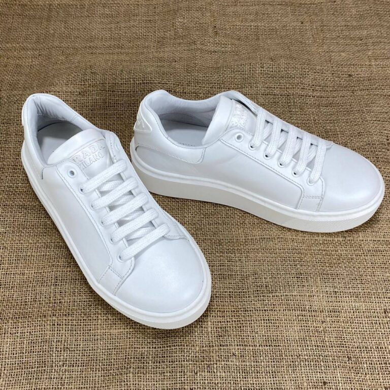 prada ayakkabi contrast sneakers beyaz