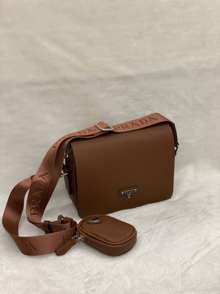 prada canta erkek postaci taba suni deri