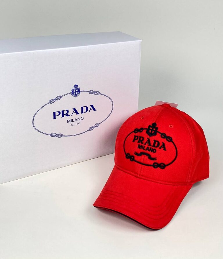 prada sapka kirmizi siyah logo standart beden