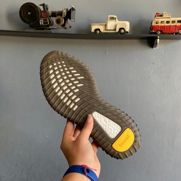 adidas ayakkabi sneakers yeezy 350 cinder yeni sezon ithal