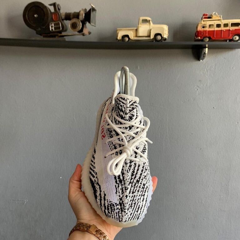 adidas ayakkabi sneakers yeezy 350 siyah cizgili ithal