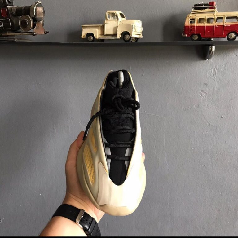 adidas ayakkabi sneakers yeezy 700 krem ithal