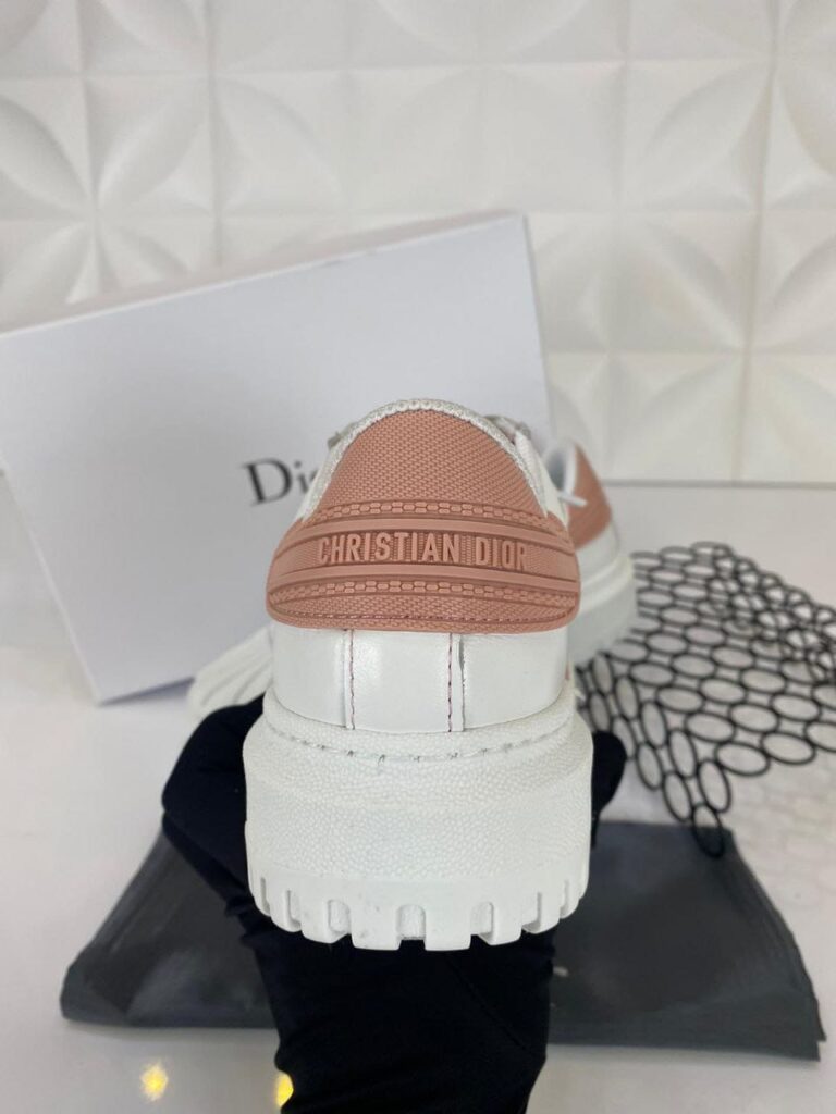 christian dior ayakkabi id kadin sneakers pudra beyaz ithal