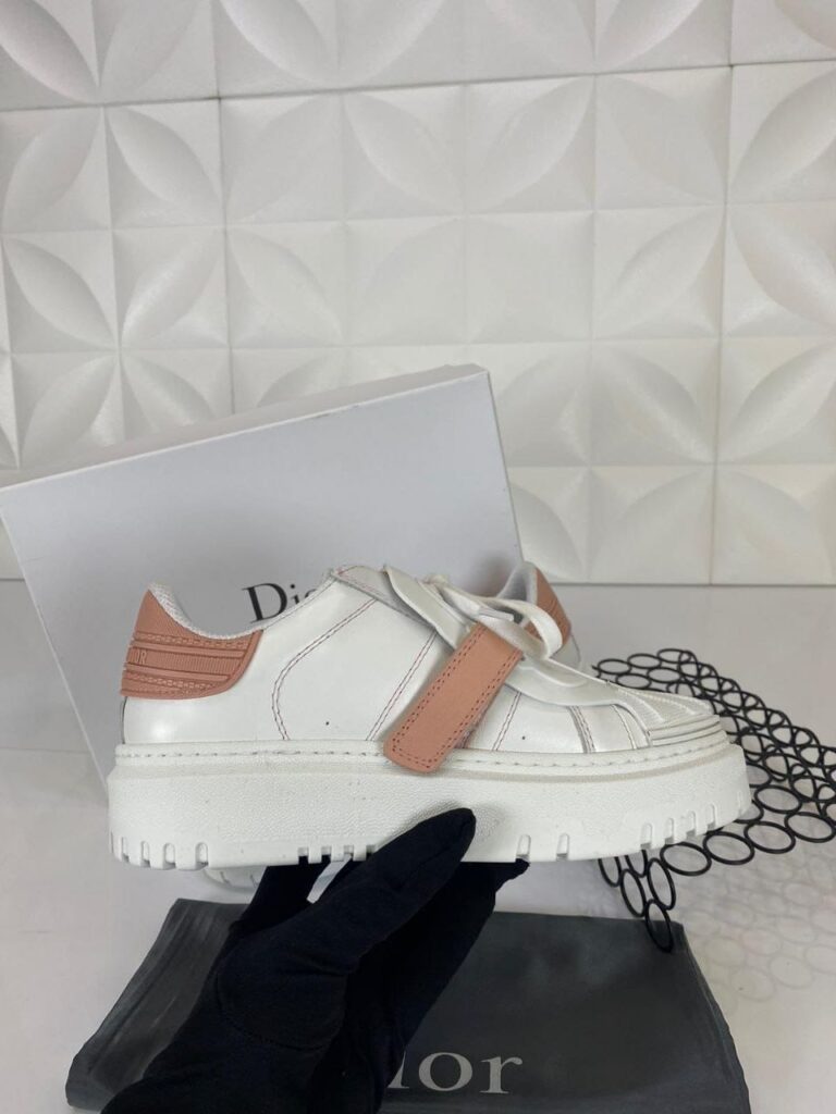 christian dior ayakkabi id kadin sneakers pudra beyaz ithal