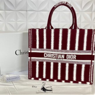 christian dior canta d stripes book tote bordo beyaz nakisli 42x36 cm