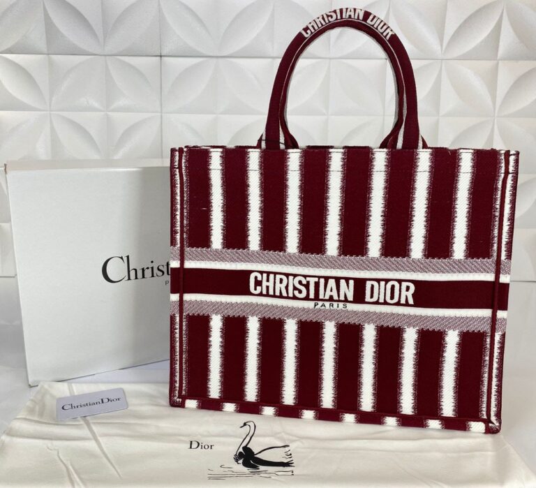 christian dior canta d stripes book tote bordo beyaz nakisli 42x36 cm