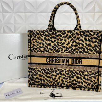 christian dior canta tote leopar desenli buyuk 42x36 cm