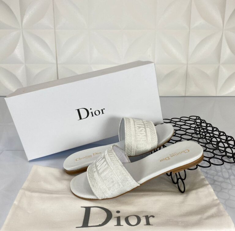 christian dior terlik beyaz dway ithal