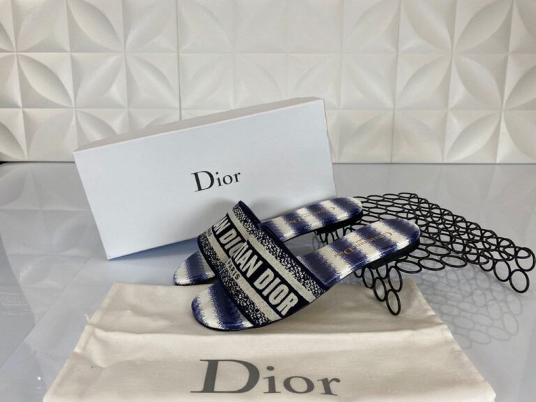christian dior terlik beyaz nakisli dway ithal