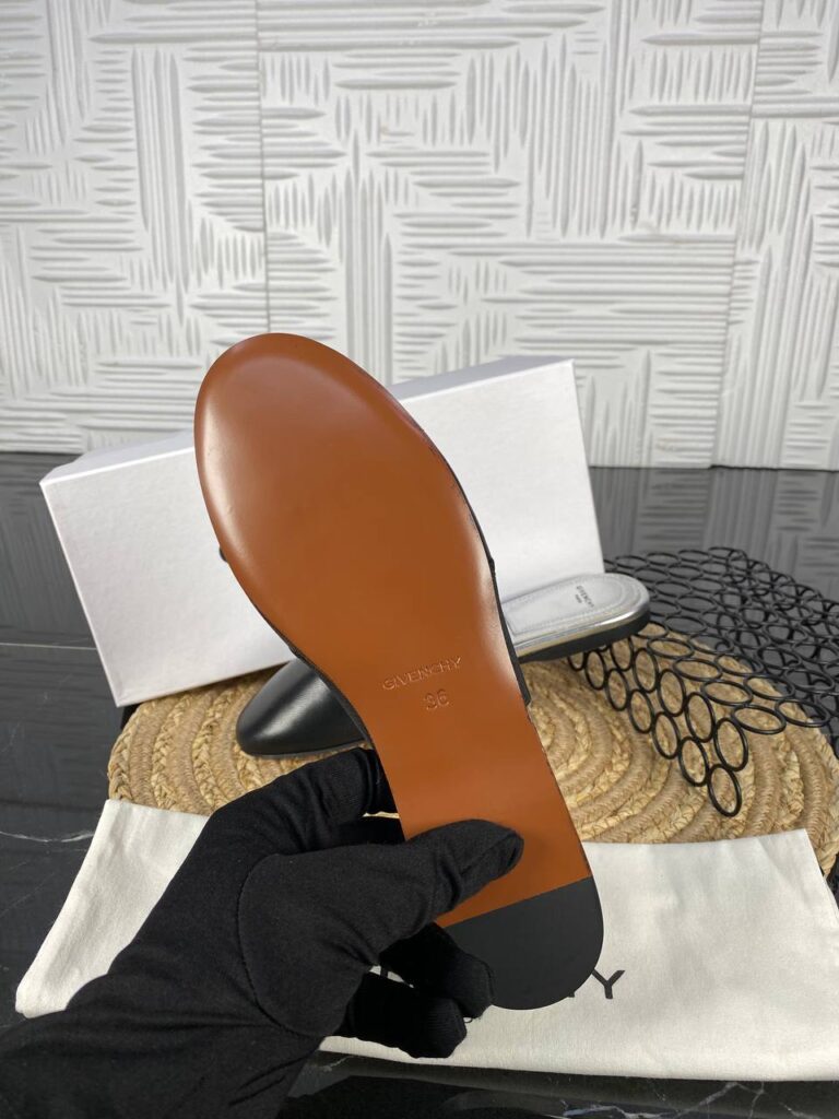 givenchy terlik siyah ithal