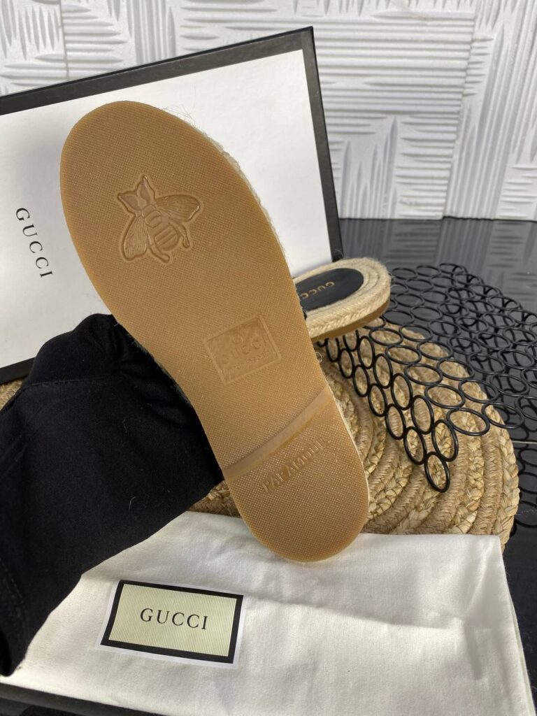 gucci terlik klasik logolu hakiki deri ithal