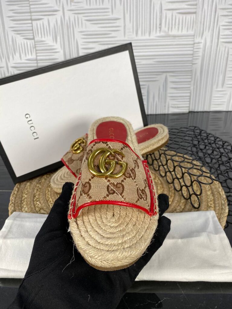 gucci terlik klasik logolu kirmizi hakiki deri ithal
