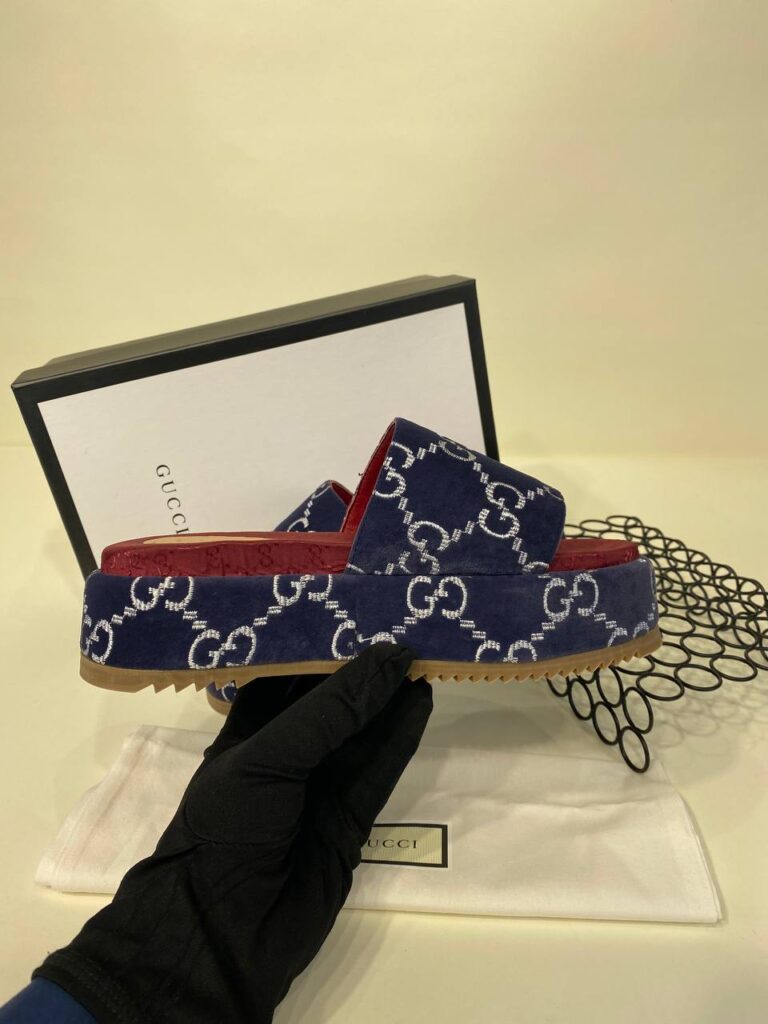 gucci terlik lacivert ithal hakiki deri
