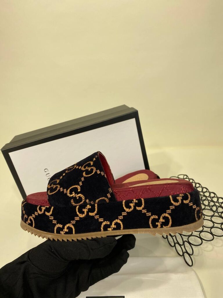 gucci terlik siyah ithal