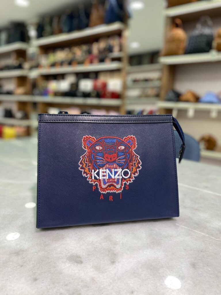 kenzo canta portfoy clutch lacivert suni deri