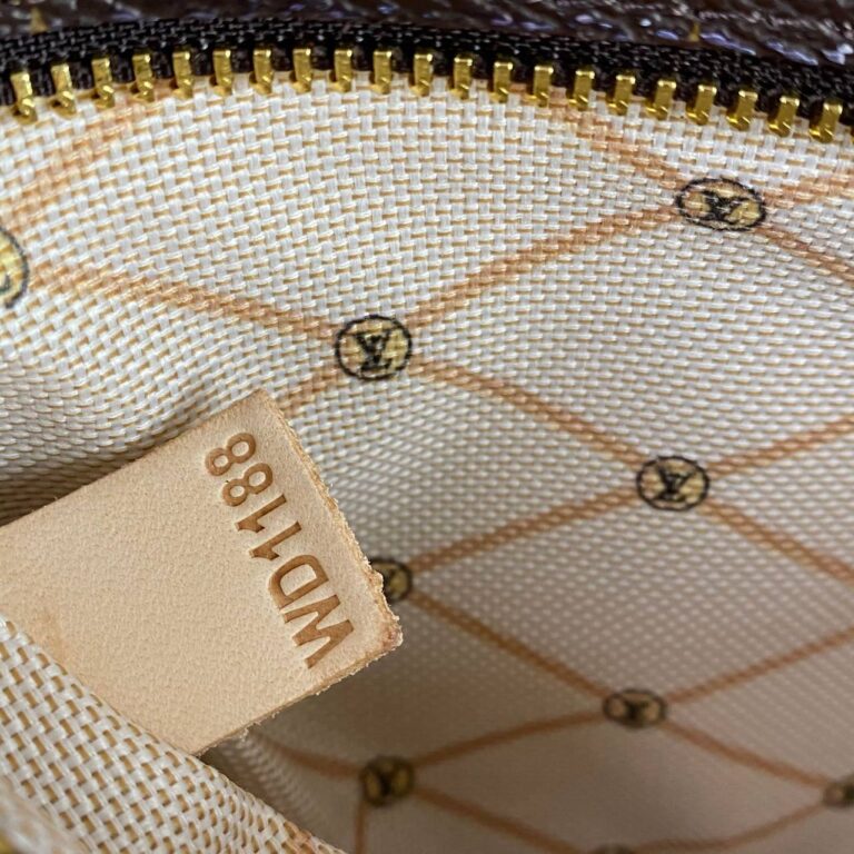 louis vuitton canta metis pochette trunk 25x19 cm
