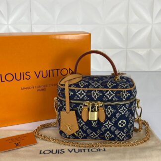 louis vuitton canta vanity pm 1854 lacivert beyaz nakisli kucuk 19x13 cm