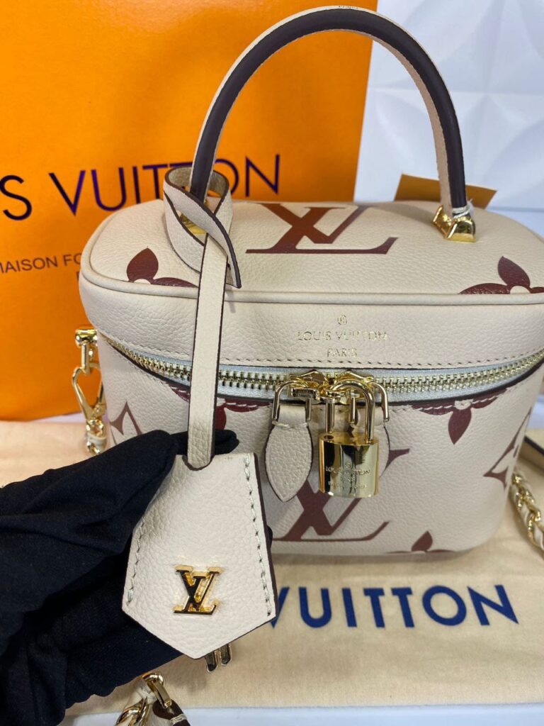 louis vuitton canta vanity pm bej deri 19x13 cm ithal