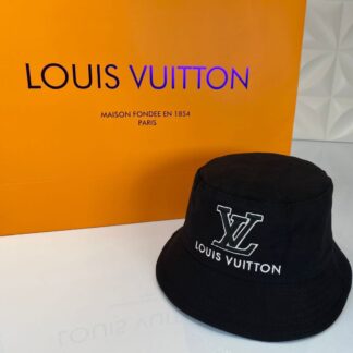 louis vuitton sapka siyah beyaz yeni sezon standart beden