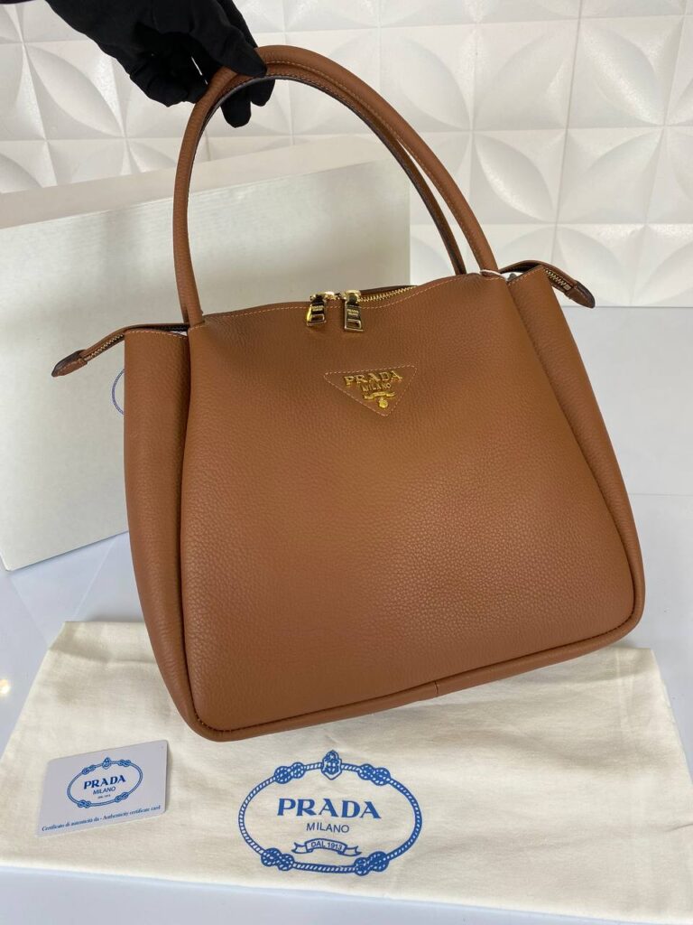 prada canta taba 35x30 cm