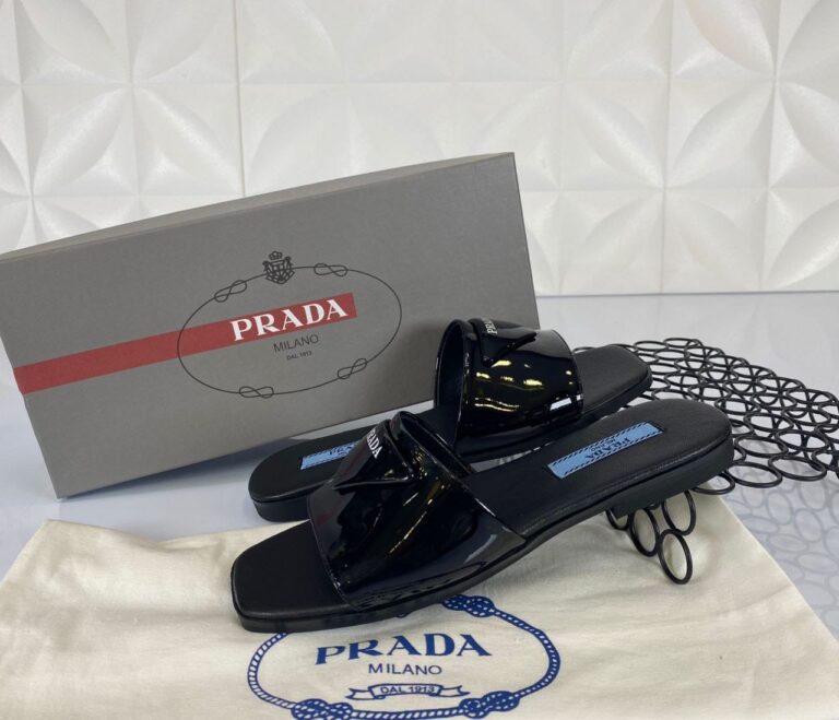 prada terlik brushed siyah rugan yeni sezon deri