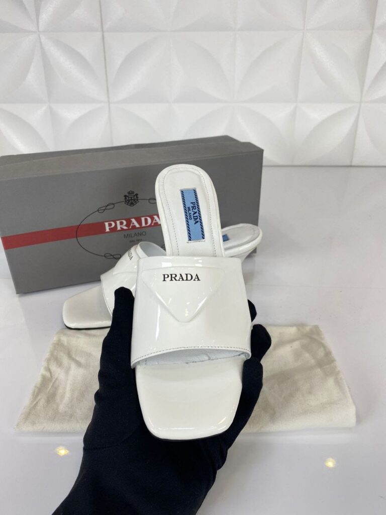 prada terlik rugan topuklu 9 cm yeni sezon