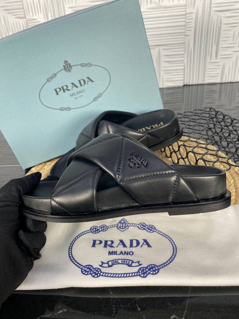 prada terlik siyah hakiki deri ithal