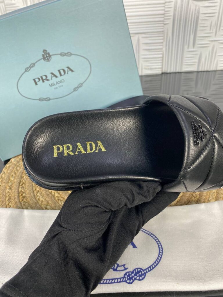 prada terlik siyah x design hakiki deri ithal