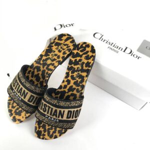 christian dior terlik dway mule leopar