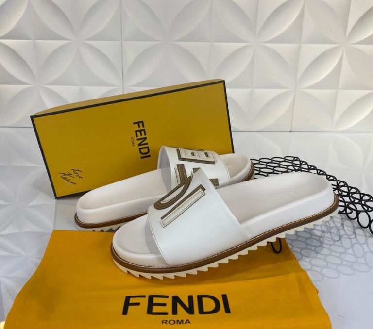 fendi terlik erkek beyaz yeni sezon