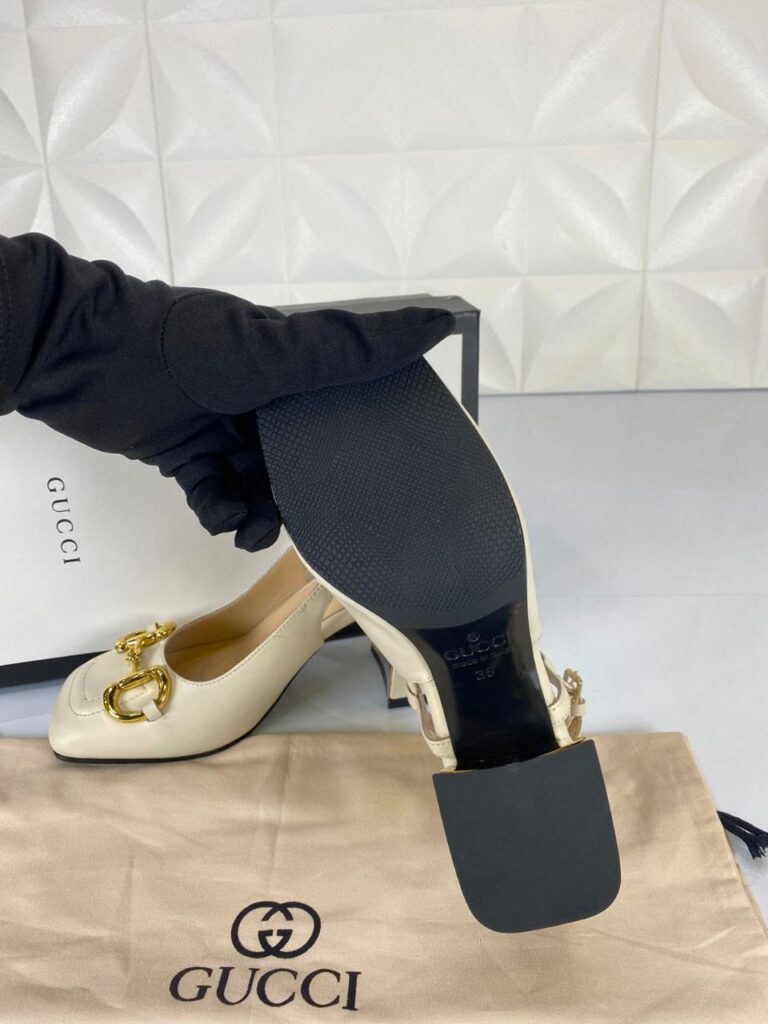 gucci ayakkabi horsebit topuklu krem 9cm
